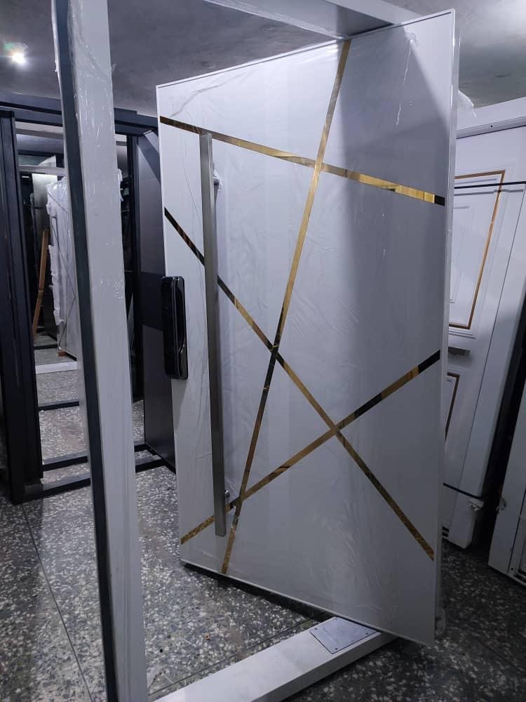 UNIQUE LUXURY QUALITY PIVOT DOORS