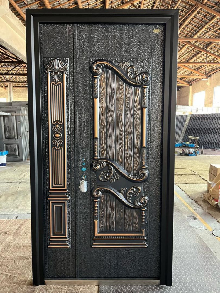 Villa Copper Door