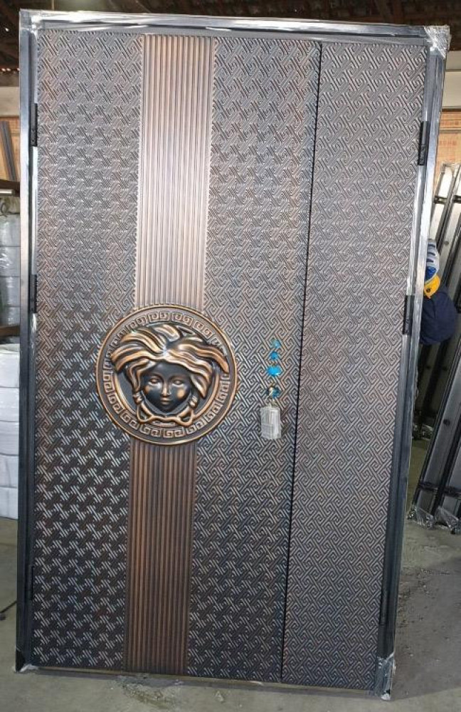 Grand Copper Door