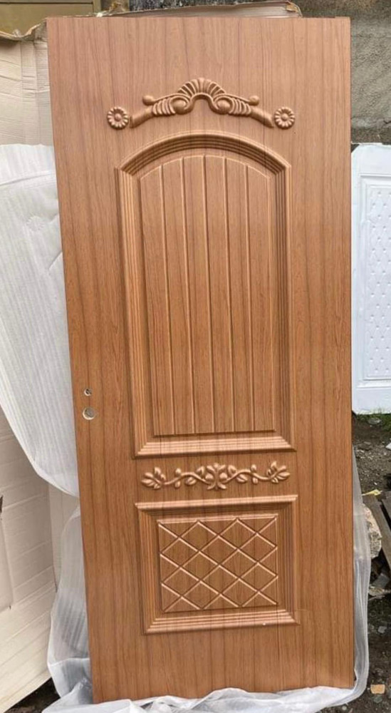 Carved HDF wooden interior door