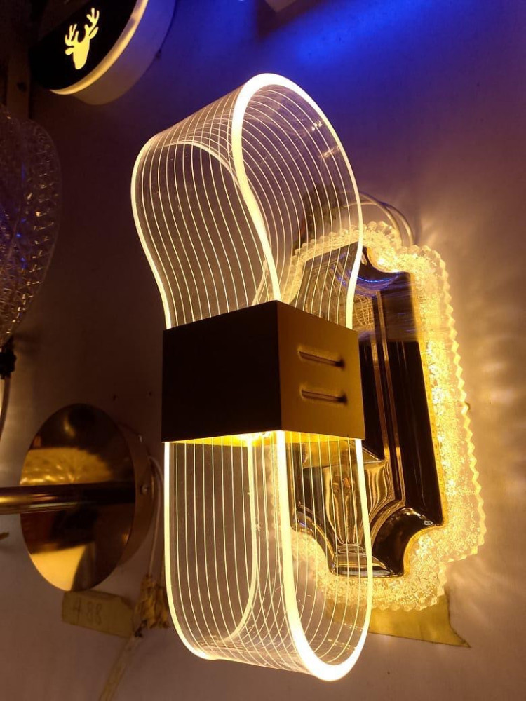 LUXURY WALL BRACKETS-Modern LED Wall Lamp – Up & Down Light Fixture