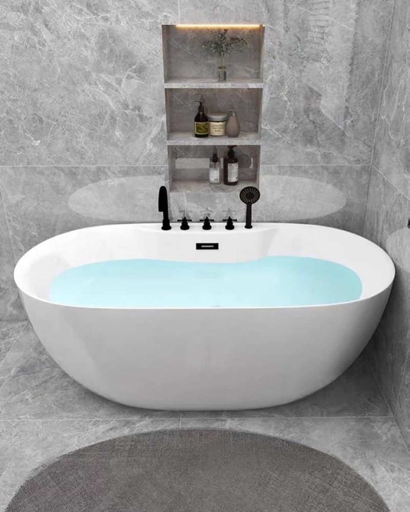 Luxury Spa Bathtub