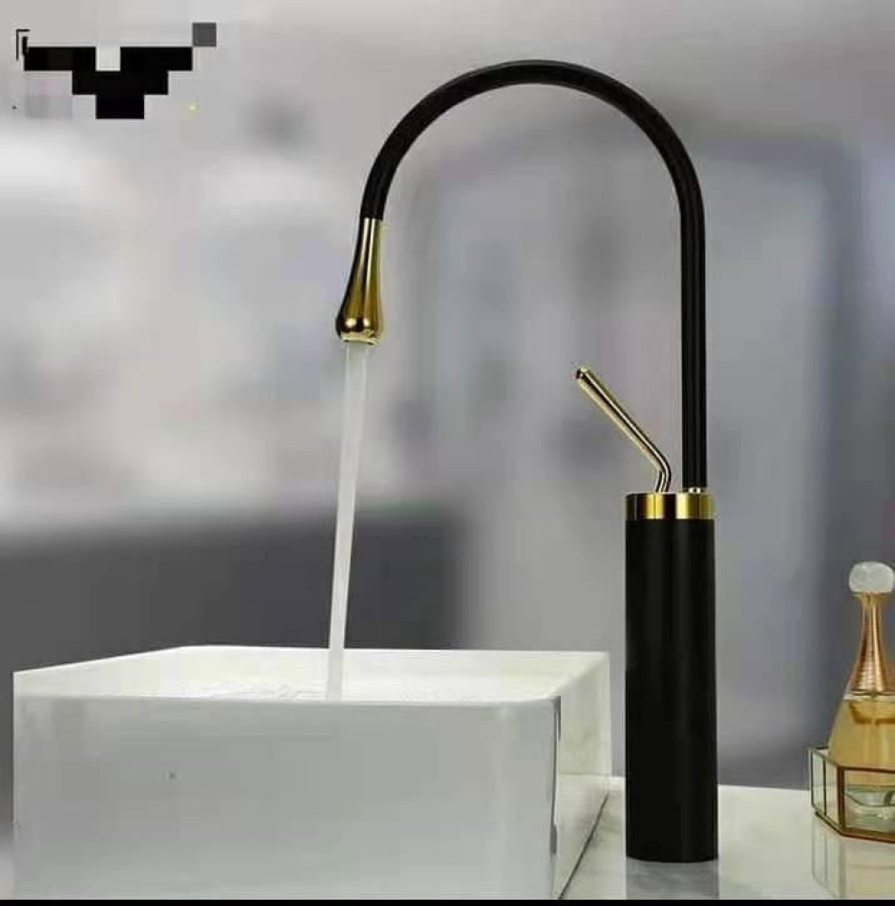 Gold-Plated Mixer Tap