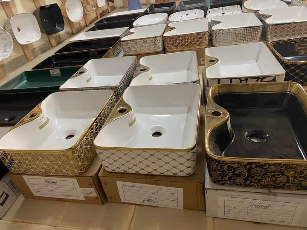 Quality ceramics washing Basin
