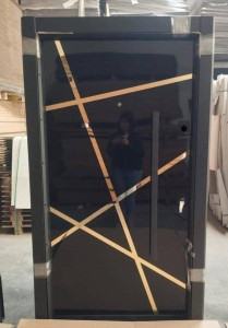 Turkish Luxury Security Door with a black Ultrlam Seurface and zigzag design