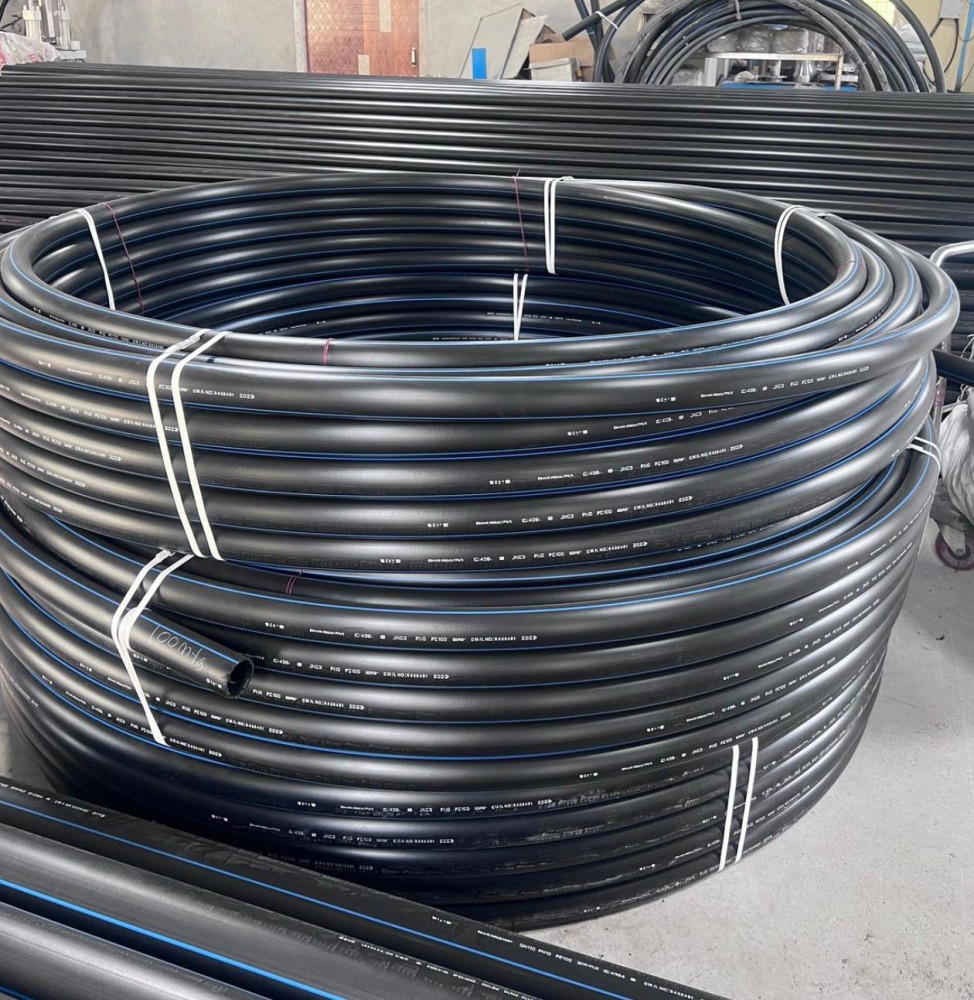 High Density Polyethylene(HDPE) pipe with a blue stripe