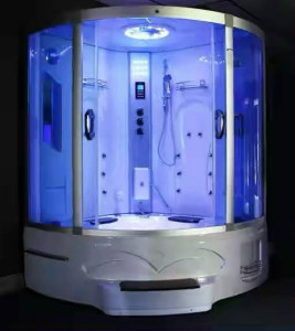 uxury Steam Shower Enclosure with Whirlpool Tub