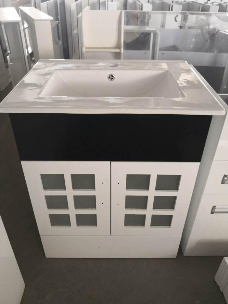 Top-Mount Sink (Drop-In Sink)