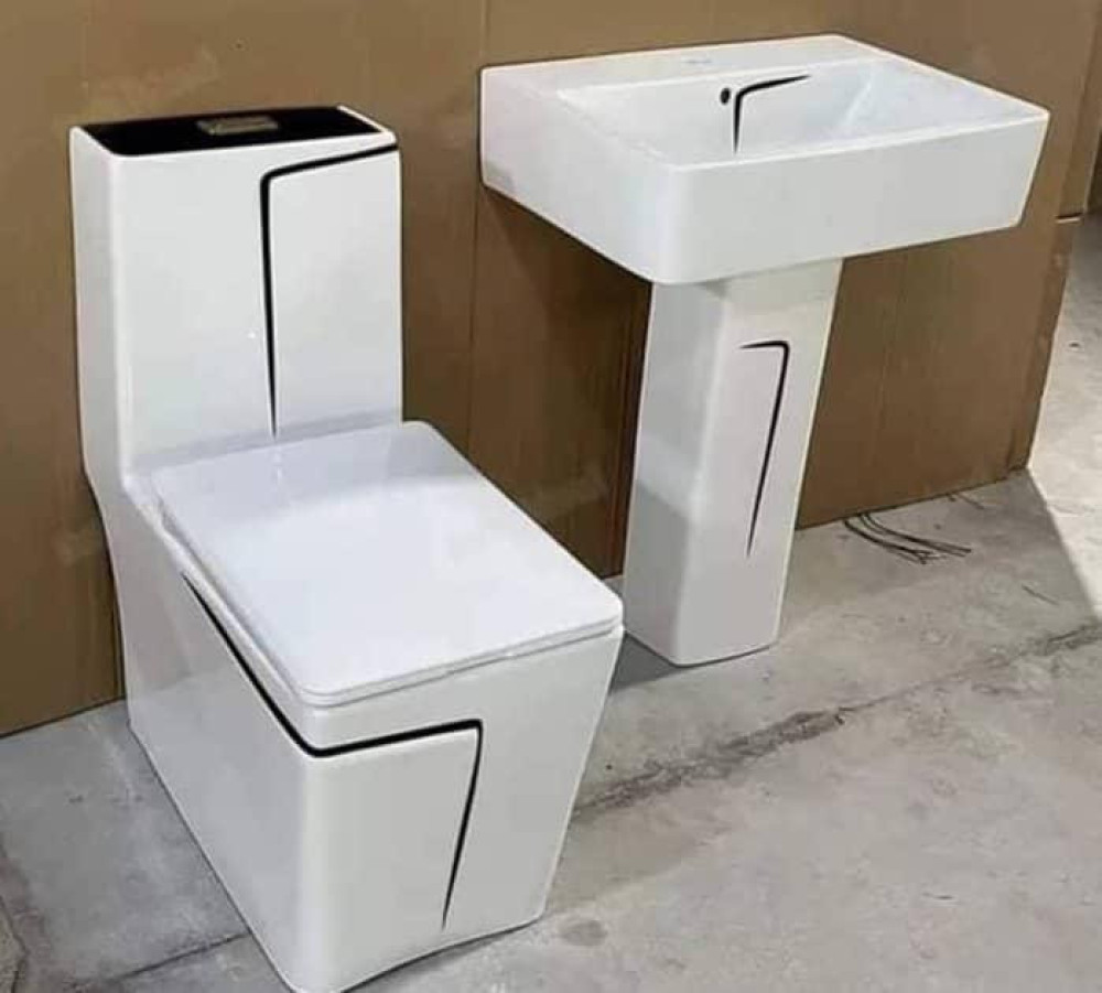 Modern Ceramic Toilet and Washbasin set