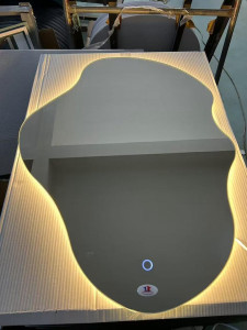 Led Smart mirror with Organic shape