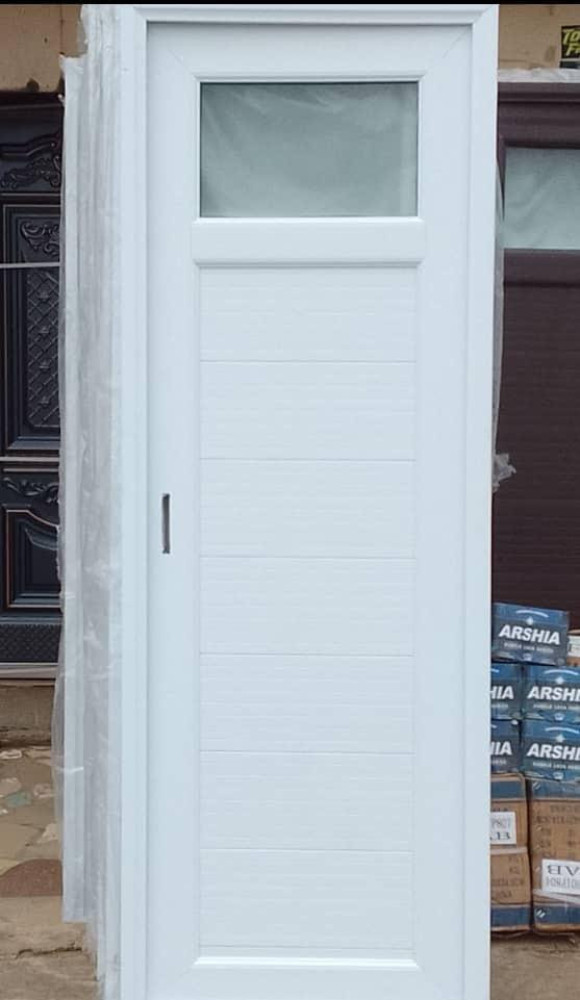 Modern White Aluminium Entrance Door with horizontal panels and a top glass window