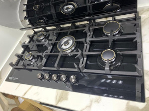 5-burner built-in gas cooktop
