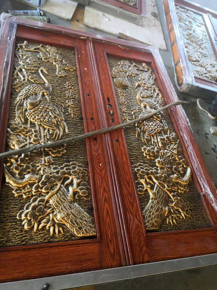 Oak Wood Classic Armored Door