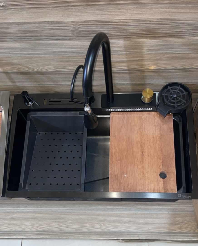 Smart Mulitfunctional Kitchen Sink