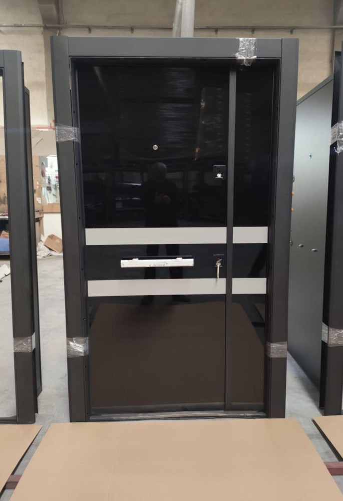 Turkish Security Door with a design featuring parallel strips