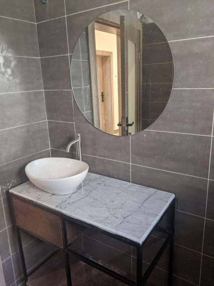 Modern Bathroom with Vessel Sink and Vanity Stand 