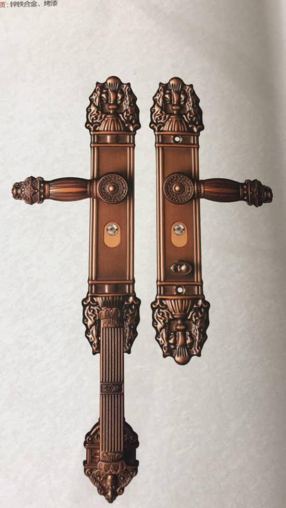 Set of Classic-style Double Door Handles and Locks