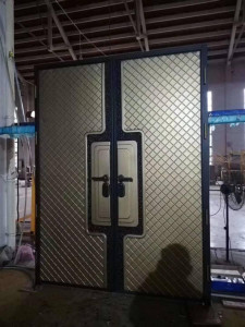 Double Steel Entrace Villa