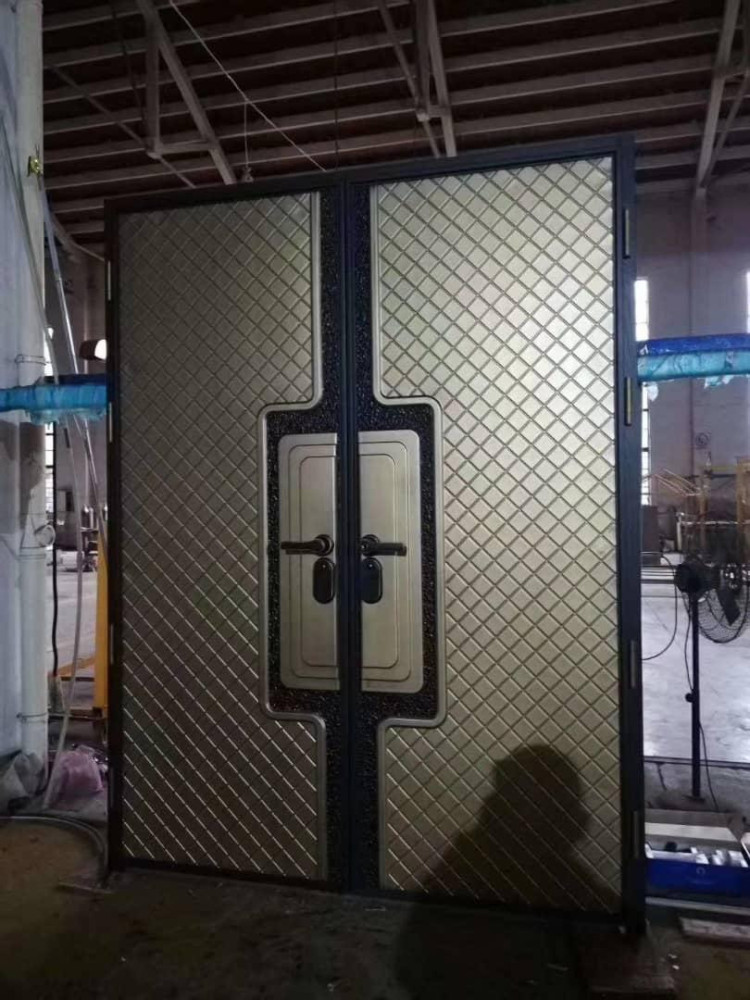 Double Steel Entrace Villa