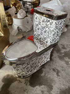 Royal Toiletry Global Silver-Plated floral Toilet