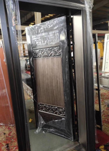 Security Door made of steel with a wood finish