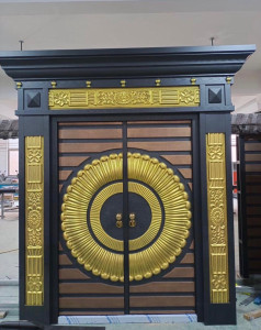 Decorative metal security door 