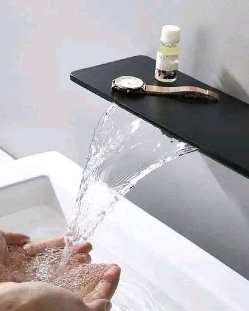 Pavati dual Stream waterfall faucet