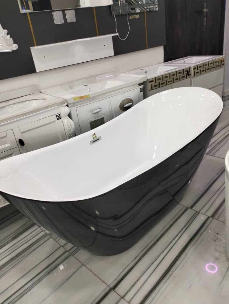 Black and White freestanding acrylic bathtub