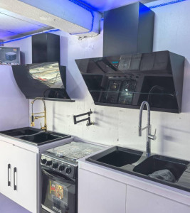 Modern Kitchen Setup 