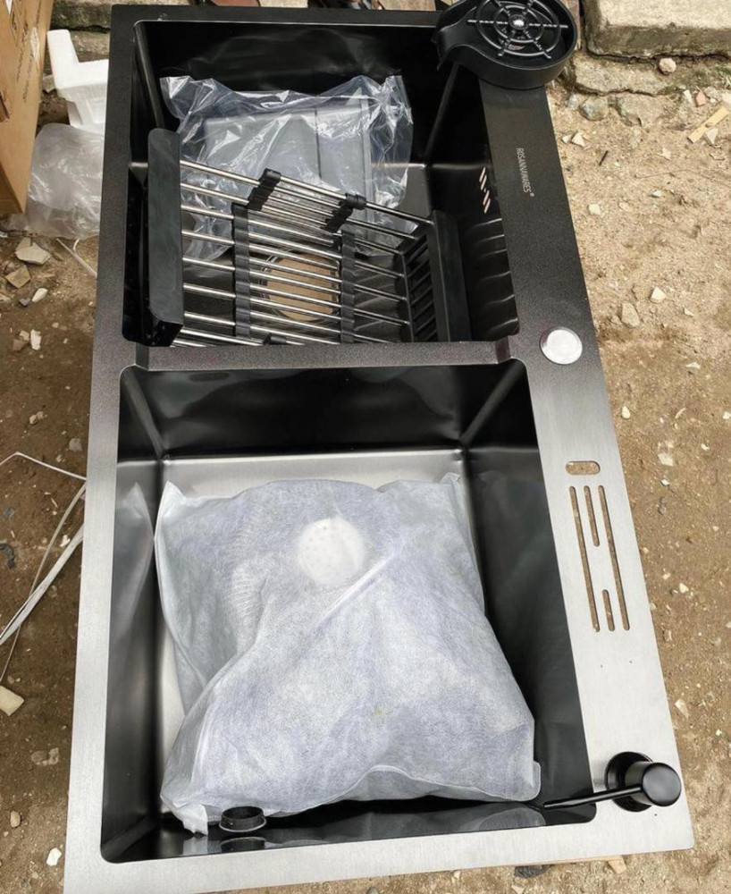 Custom kitchen sink