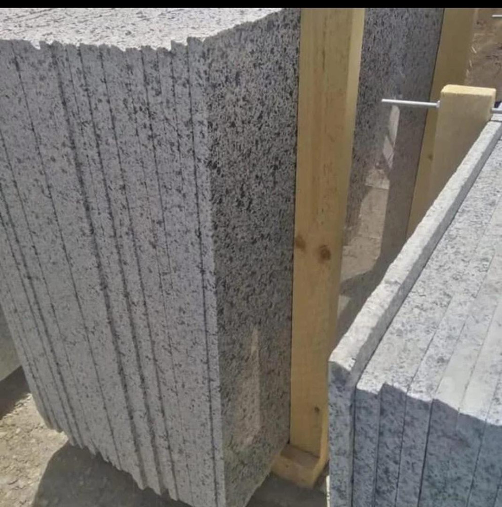 Kashmir White Granite Tile